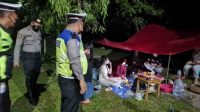 Petugas Gabungan Lakukan Operasi Yustisi di Bukit Pandang